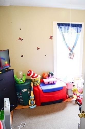 219 St, New Bedford MA 02740-4133 exterior