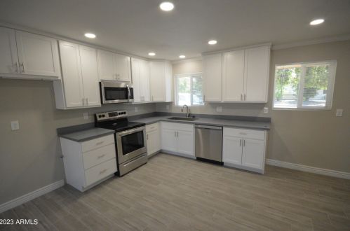 14826 36th St, Phoenix, AZ 85032-5151