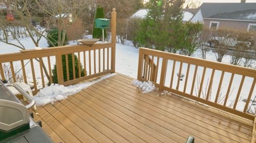 136 Randall St, Worcester MA 01606-2039 exterior