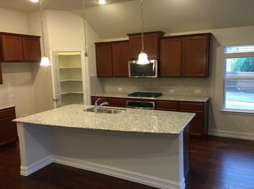 6602 Rutledge Rd, Garland TX  75044-2815 exterior