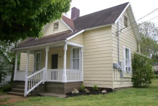 711 Wright St, Sweetwater TN  37874-2232 exterior