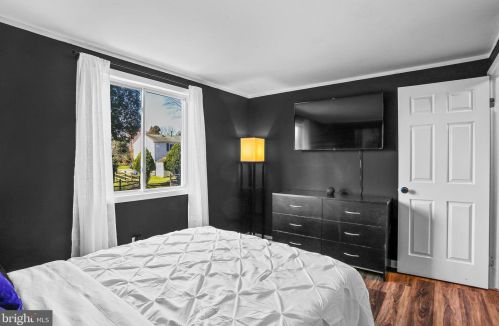 6213 Greenblade Garth, Columbia MD  21045-4218 exterior