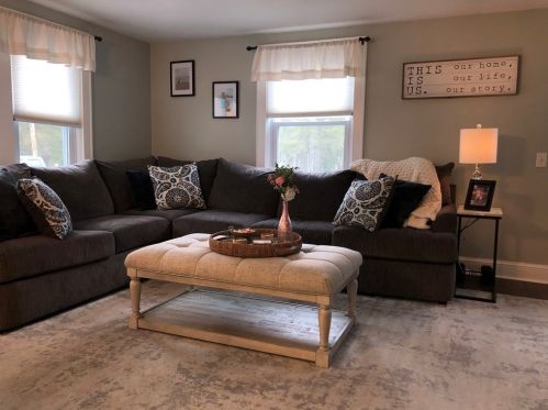 28 Highland Ave, West Bridgewater MA 02379-1118 exterior