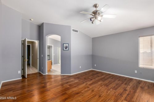 16025 18 Dr, Phoenix AZ 85045-1774 exterior