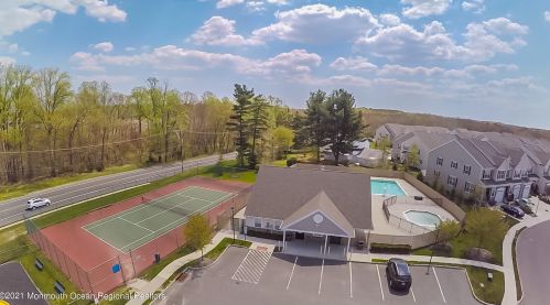 19 Brookfield Dr, Jackson Twp NJ 08527-3865 exterior