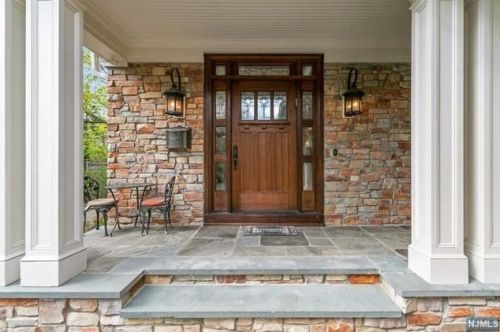 83 Highwood Ave, Tenafly, NJ 07670-1834