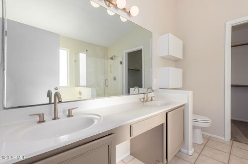 4758 Charleston Ave, Phoenix AZ 85032-9553 exterior