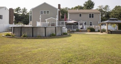 71 Paul Revere Ter, Taunton MA  02780-3813 exterior