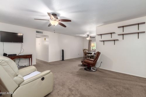 1826 Acoma Dr, Phoenix AZ 85032-4892 exterior