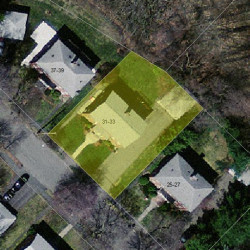 31 Payne Rd, Newton MA  02461-1816 aerial view