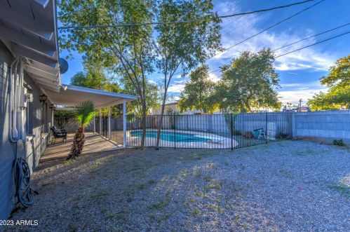 9022 18 Dr, Phoenix AZ 85021-2908 exterior