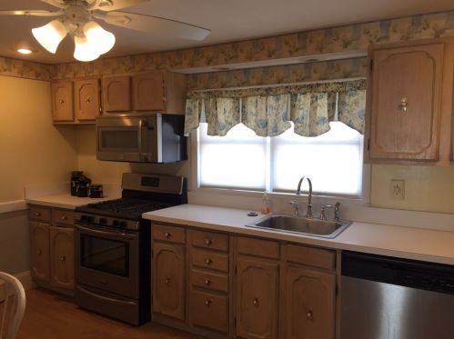 158 Highland Ave, Quincy MA  02170-1422 exterior