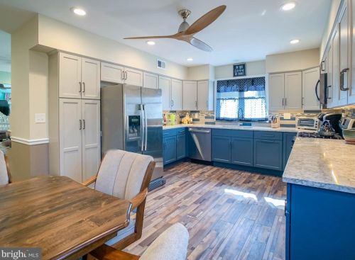 60 Route 156, Trenton NJ 08620-1728 exterior