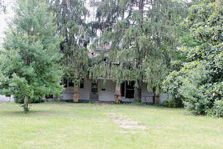 613 Elm St, Monterey TN  38574-1225 exterior