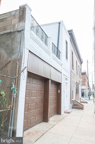 1815 20 St, Philadelphia PA 19145-2048 exterior