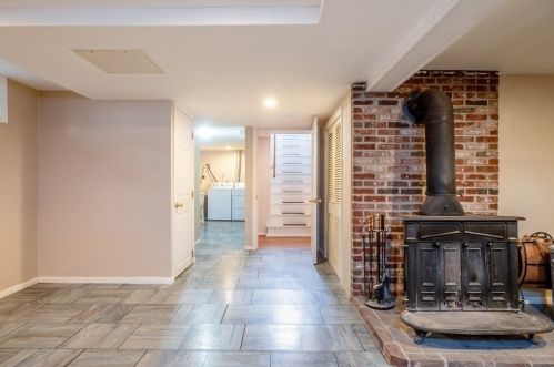 475 Newman Ave, Seekonk MA 02771-4606 exterior