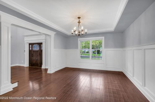 56 Rivers Edge Dr, Little Silver NJ 07739-1706 exterior