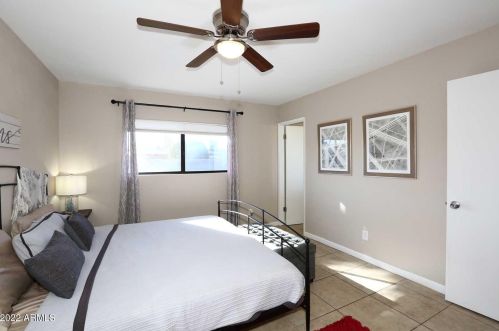 3301 Andorra Dr, Phoenix AZ  85032-6173 exterior