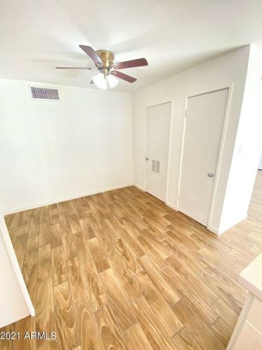 6019 33rd Ave, Phoenix AZ 85051-1201 exterior