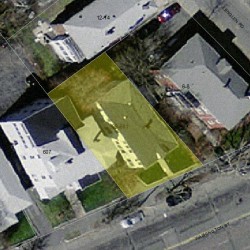 601 Washington St, Newton MA 02458-1424 aerial view
