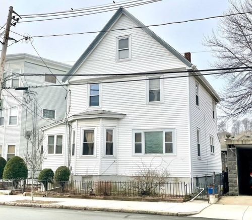 592 Washington Ave, Chelsea MA 02150-3907 exterior