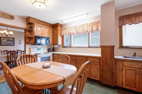 54 Everett St, Everett MA 02149-1102 exterior