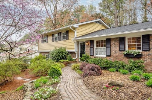 1634 Chateau Dr, Atlanta, GA 30338-6048