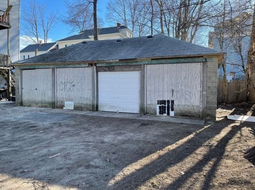 503 Lowell St, Lawrence MA 01841-4863 exterior