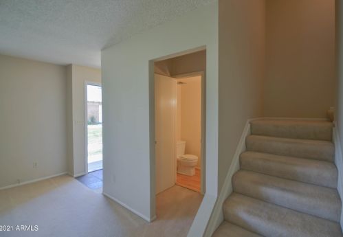 4430 Belleview St, Phoenix AZ 85008-5644 exterior