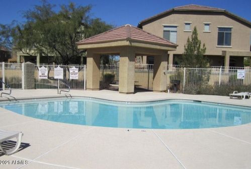 2150 Bell Rd, Phoenix AZ  85022-2940 exterior