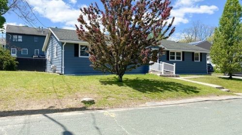 66 Eastside St, Lawrence MA 01841-2220 exterior