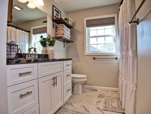 341 Courtney St, Fall River MA 02720-6726 exterior