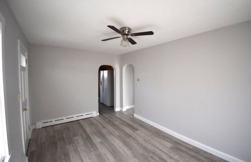 410 Shaw St, New Bedford MA 02745-5054 exterior