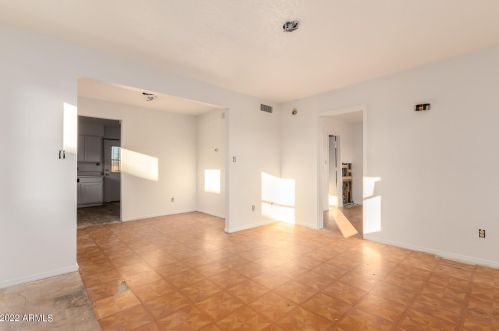 1206 Adams, Phoenix AZ 85034-1120 exterior