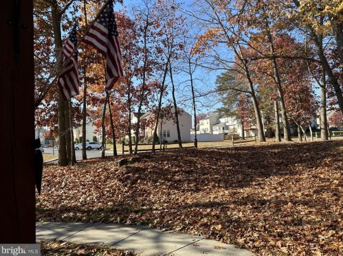 1422 Tristram Cir, West Deptford NJ 08051-2265 exterior