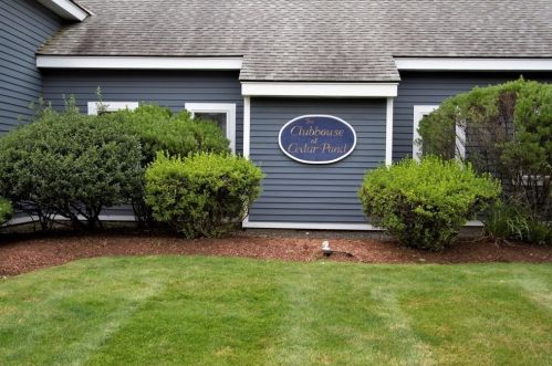 1100 Salem St, Lynnfield MA  01940-1580 exterior