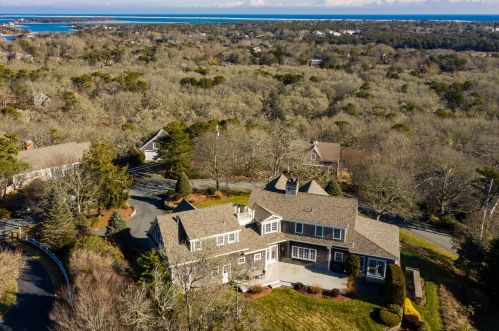 230 Skyline Dr, Chatham MA 02633-1720 exterior