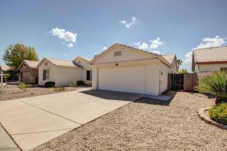 3365 Abraham Ln, Phoenix, AZ 85027-2215