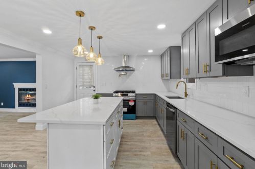 1 18th St, Burlington NJ  08016-4605 exterior