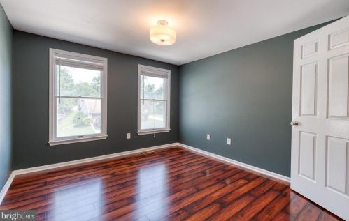 6645 Windsor Ct, Columbia MD 21044-4147 exterior