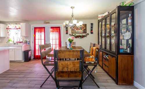 2225 61 Dr, Phoenix AZ 85033-4113 exterior