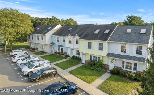 118 Joan Ct, Jackson Twp NJ 08527-2366 exterior