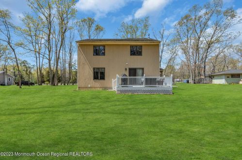 25 Cooks Bridge Rd, Jackson Twp NJ  08527-2524 exterior