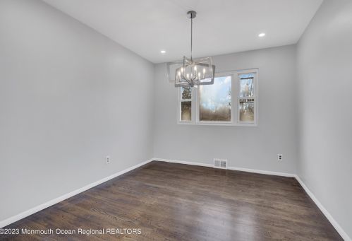 41 Beam Ave, Jackson Twp NJ  08527-2506 exterior