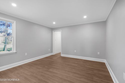 6 Afton Rd, Jackson Twp NJ 08527-3131 exterior