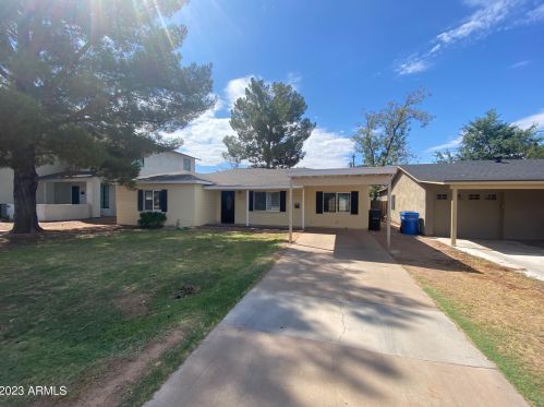 3811 Devonshire Ave, Phoenix AZ  85018-4802 exterior