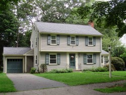50 Verndale Rd, Newton, MA 02461-2114