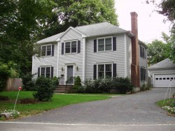710 Quinobequin Rd, Newton, MA 02468-2117
