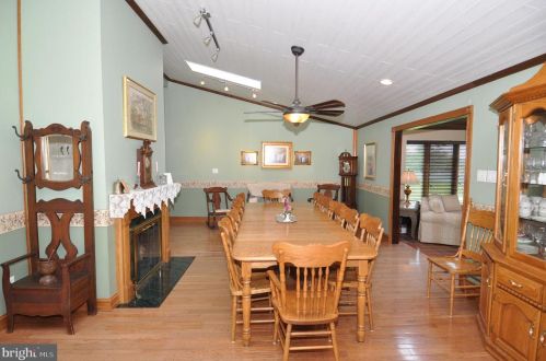 24854 Main St, Columbus NJ 08022-1339 exterior