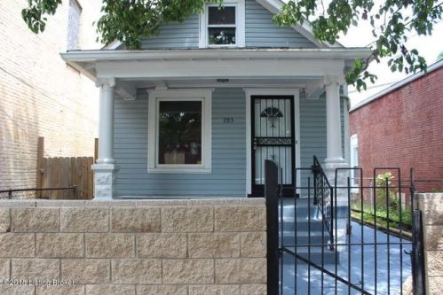 703 Kentucky, Louisville KY  40211-2708 exterior